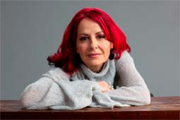 Carrie Grant