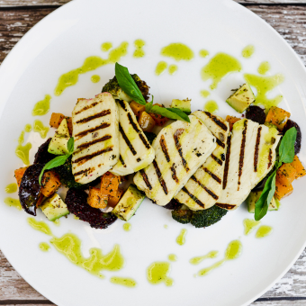 Stoma friendly roasted vegetable halloumi salad